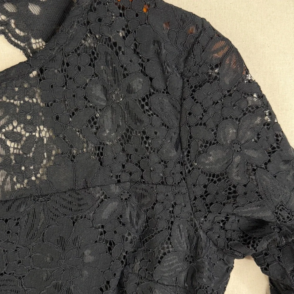 New Loft Floral Lace Detail Long‎ Sleeve Dress size 2 Black